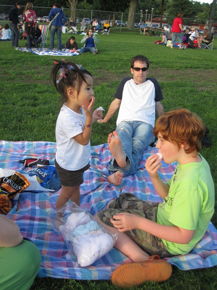 [august 11 2009 14[2].jpg]