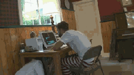 gif_02 gif_02