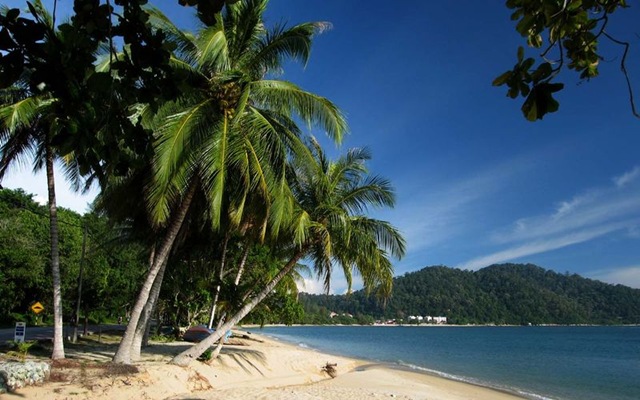 [800px-pangkor[4].jpg]