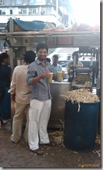 Kala Ghoda Festival Sugarcane Juice Jumbo Glass (2)