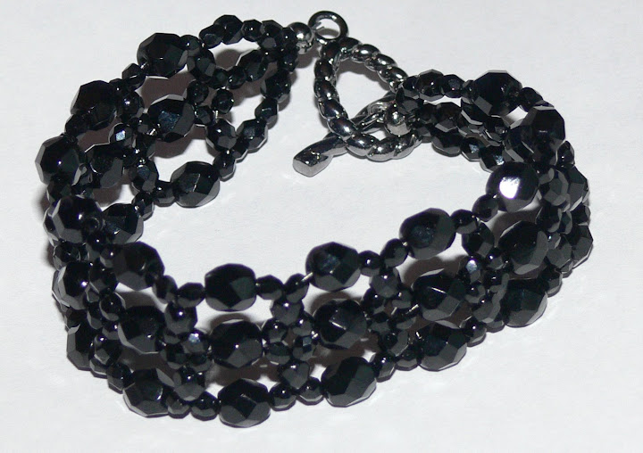 *Czech Mate* DIY Bracelet - Black