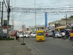 Front spoiler on yellow Jeepney