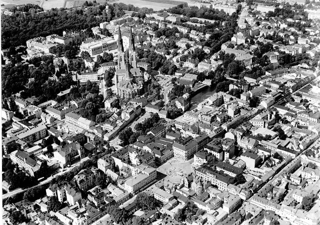 [Domkyrka_flygbild_stor[1].jpg]