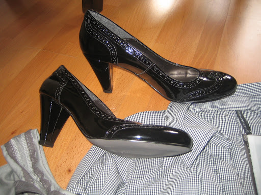 http://lh6.ggpht.com/_XhrNnrlgHQM/ShA_nAw1YlI/AAAAAAAAARo/i4vnIK_3DEI/s512/IMG_0034-1.JPG