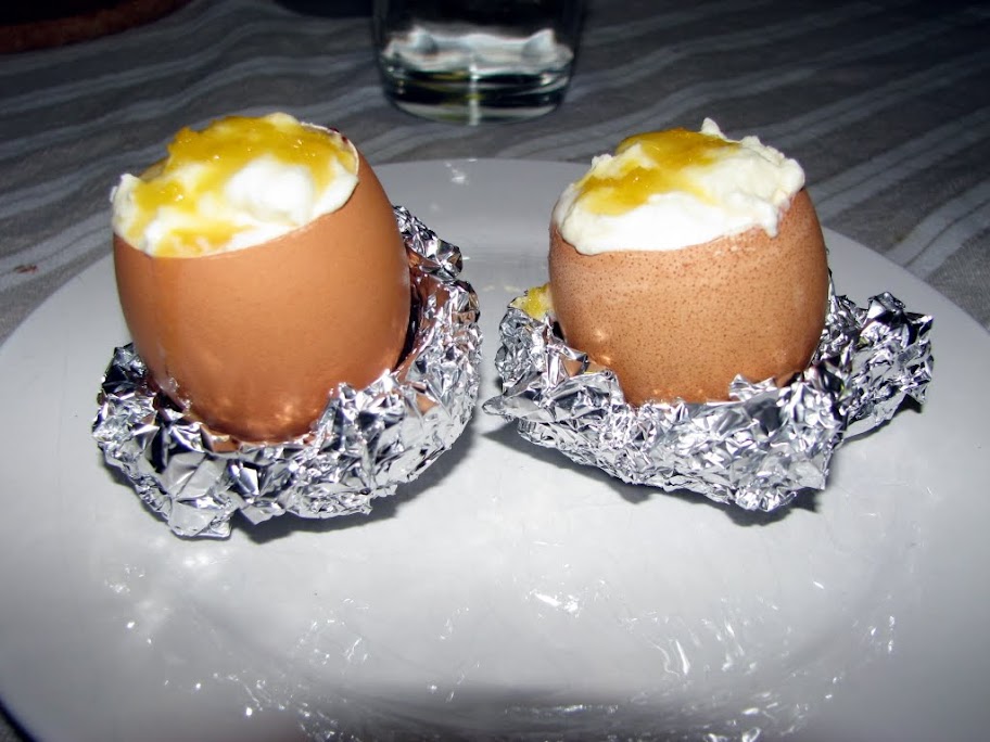 Oeufs &agrave; la coque rhum-chocolat
