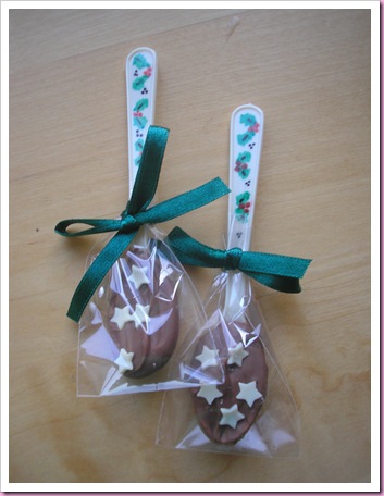 choc spoons 1