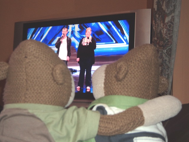 [Watching X Factor 3[5].jpg]