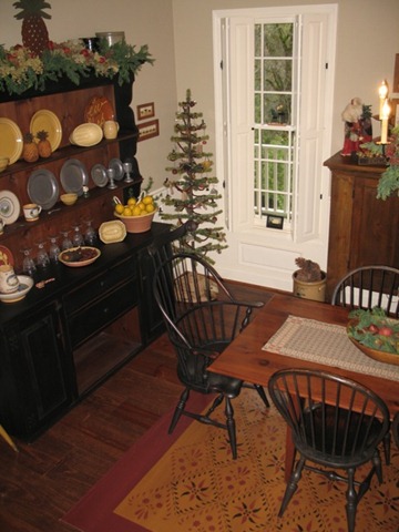 [Peggy's Dining room[2].jpg]