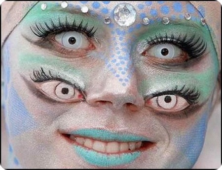 4 Eye Woman