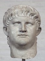 [escultura-nero-147x200[3].jpg]
