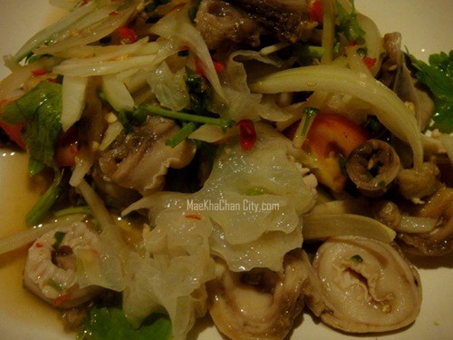 ยำไส้ตัน - สุกี้เรือนแพ