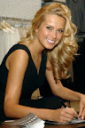 Petra Nemcova foto