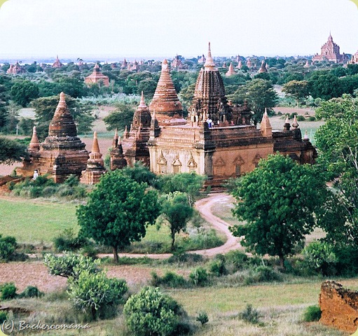 burma-stuppas1 burma-stuppas1