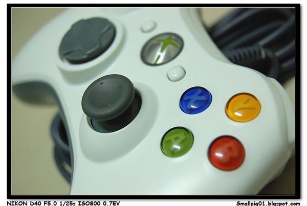 Microsoft Xbox360 & PC 兩用有線遊戲控制手把