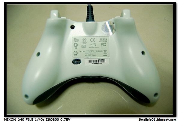 Microsoft Xbox360 & PC 兩用有線遊戲控制手把