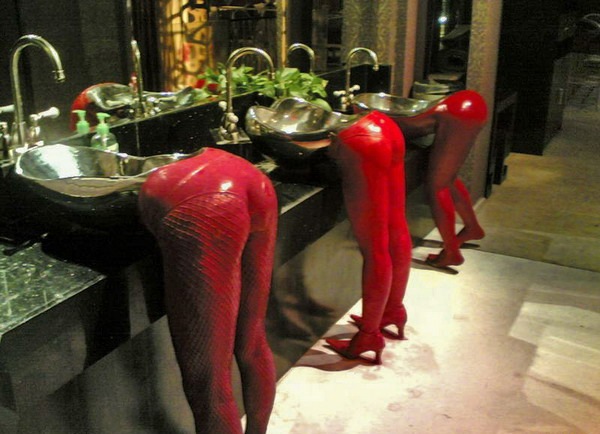 [howtogetamantowashhishands111.jpg]