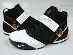Nike Zoom LeBron V