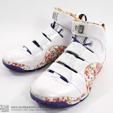 Nike Zoom LeBron IV Gallery