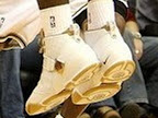 PE - White/Gold (LRJ) PE - White/Gold (LRJ)