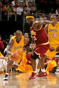 lebron james nba 100121 cle vs lal 14 King James James Scores 37 as Cavs Sweep Kobe & the Lakers