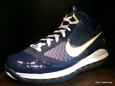 nike air max lebron 7 pe university of akron 2 02 Air Max LeBron VII Akron Exclusive at House of Hoops on 2/27