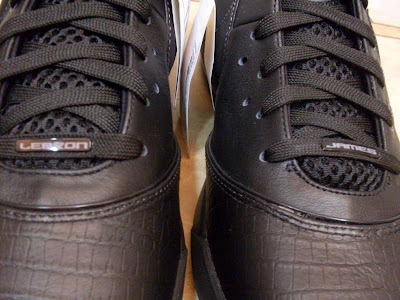 Nike LeBron VII (7) Low Sample Black/Red Plum Dark Grey nike air max lebron 7 low ss black black 1 06 Nike LeBron VII (7) Low Sample Black/Red Plum Dark Grey