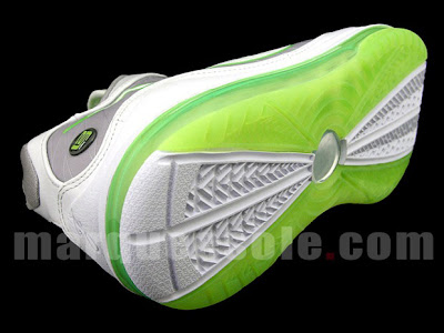nike air max lebron 7 low new ss dunkman 2 02 Nike Air Max LeBron VII Low Grey & Mean Green aka Dunkman