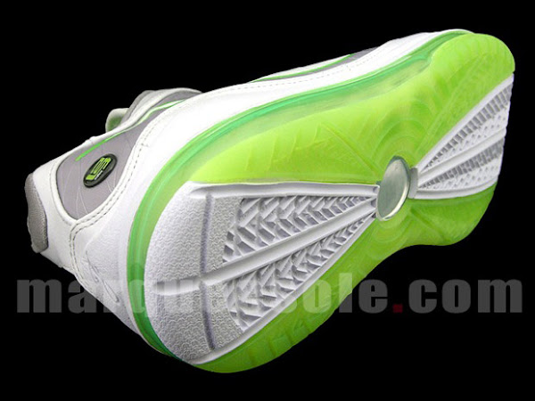 Nike Air Max LeBron VII Low Grey amp Mean Green aka Dunkman