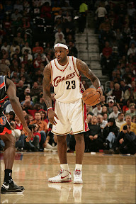 lebron james nba 081030 cle vs cha 09 LeBron Toys With Triple Double, Breaks Out ZLVI Home PE