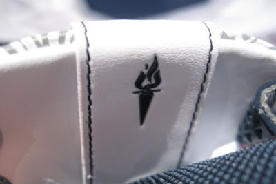 nike zoom lebron 6 pe olympic united we rise 12 10 USA Basketball UWR Nike Zoom LeBron 6 Spotted in U.S.! 