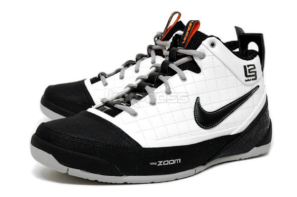 Zoom LBJ Ambassador Available at House of Hoops and Asia