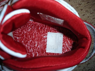nike zoom lebron 6 gr white crimson grey 3 17 Ohio State in Disguise   Secret Meaning of Zoom LeBron VI Home Edition