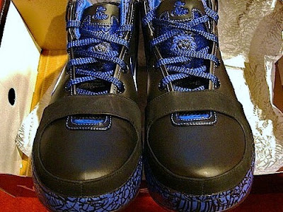 Upcoming Black White Royal Maize Nike Zoom LeBron VI nike zoom lebron 6 gr black blue maize 1 05 Upcoming Black White Royal Maize Nike Zoom LeBron VI