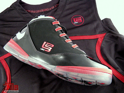lbj soldier ii pe osu away5 47 Ohio State Buckeyes Nike Zoom Soldier II Away Showcase