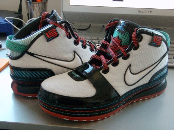 Indepth Look at the Latest Zoom LeBron 6 8211 Miami Exclusive