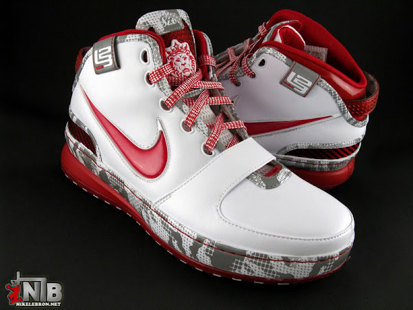 Ohio State Buckeyes Nike Zoom LeBron VI aka Home 8220PE8221 Showcase