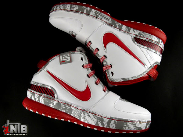 Ohio State Buckeyes Nike Zoom LeBron VI aka Home 8220PE8221 Showcase