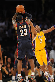 lebron james nba 090119 cle at lal 28 Kobe Bryant vs LeBron James   The Never Ending Story