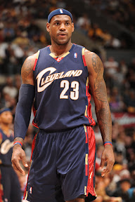 lebron james nba 090119 cle at lal 38 Kobe Bryant vs LeBron James   The Never Ending Story