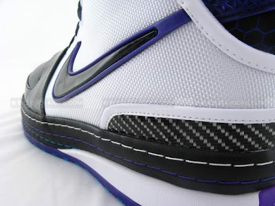 nike-zoom-lebron-6-pe-summit-lake-hornets-1-03 Nike Zoom LeBron VI Hornets Edition Available at PYS