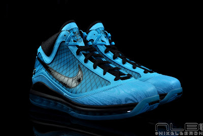 Nike Air Max LeBron VII NBA All Star Game Exclusive Showcase lebron7 all star 07 web Nike Air Max LeBron VII NBA All Star Game Exclusive Showcase