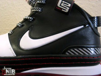 nike zoom lebron 6 gr black white red 17 01 Another LeBron Six Sample   Look And See Black White Red