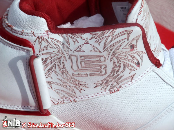 Nike Zoom LeBron II Chamber Of Fear White Red PE