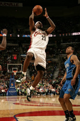 timeline 090317 nba lebron6 svsm 2008 09 Timeline