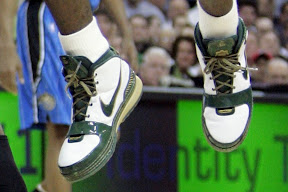 lebron james nba 090317 cle vs orl 10 LeBron Introduces the SVSM Six for St. Patricks Day