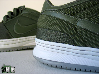 A Second Look at the Army Nike Zoom LeBron VI Low Sample nike zoom lebron 6 low ss white army green 2 13 A Second Look at the Army Nike Zoom LeBron VI Low Sample