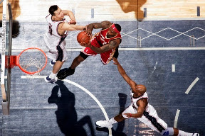 LBJ Wins Player of the Week for NBA All Time Best Seventh Time lebron james nba 090323 cle at njn 10 LBJ Wins Player of the Week for NBA All Time Best Seventh Time