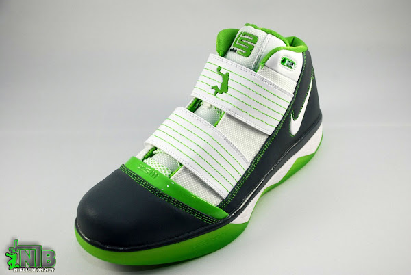 A Fresh Look at the Dunkman Nike Zoom LeBron Soldier III