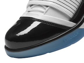 nike zoom soldier 3 gr white black aqua 2 06 Two Versions of the Aqua Nike Zoom LeBron Soldier III