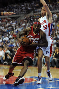 lebron james nba 090424 cle at det 01 game 3 James Near Triple Double Helps Push Pistons to Brink of Elimination